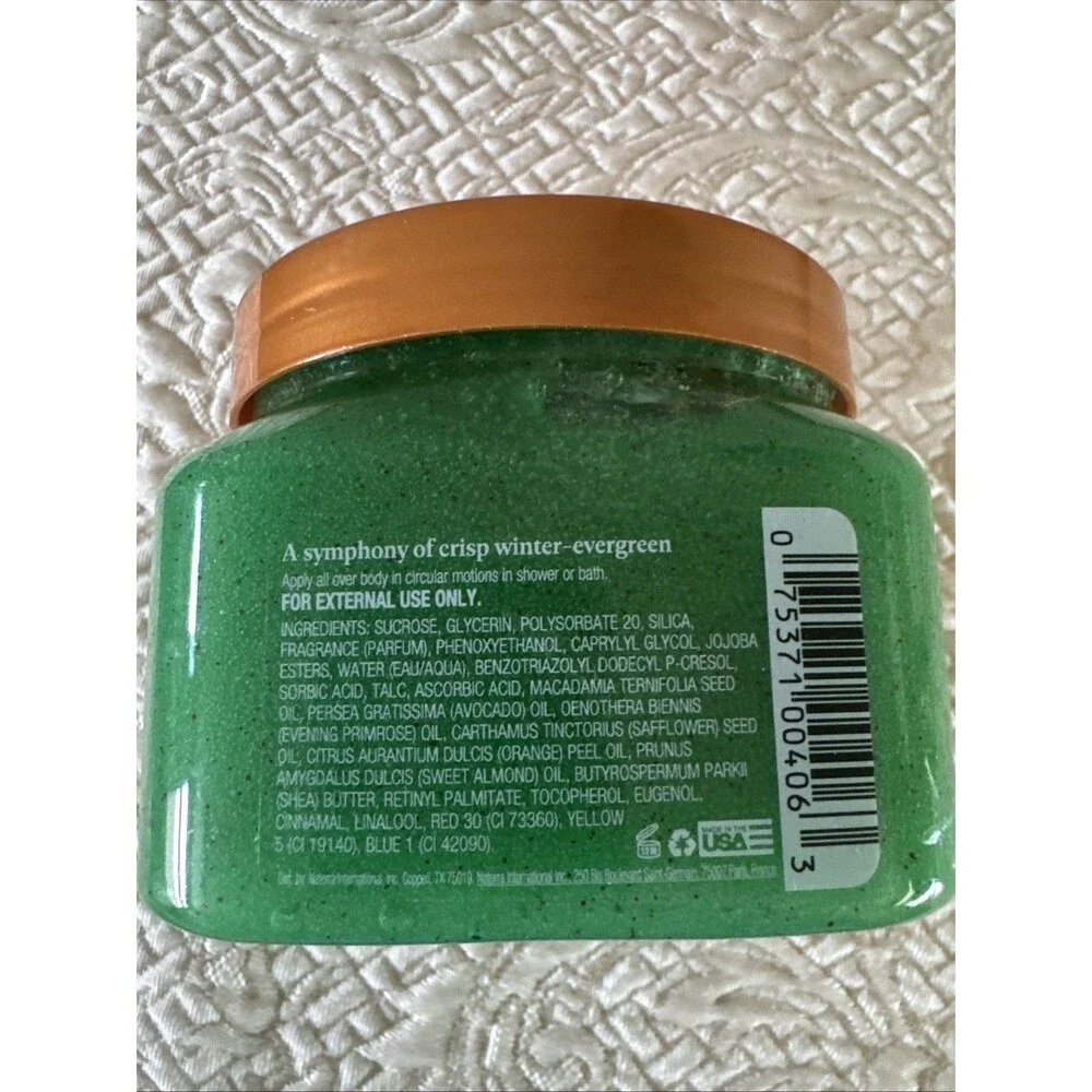 Tree Hut Mistletoe Magic Shea Sugar Scrub Body Exfoliator Spearmint Vanilla -NEW